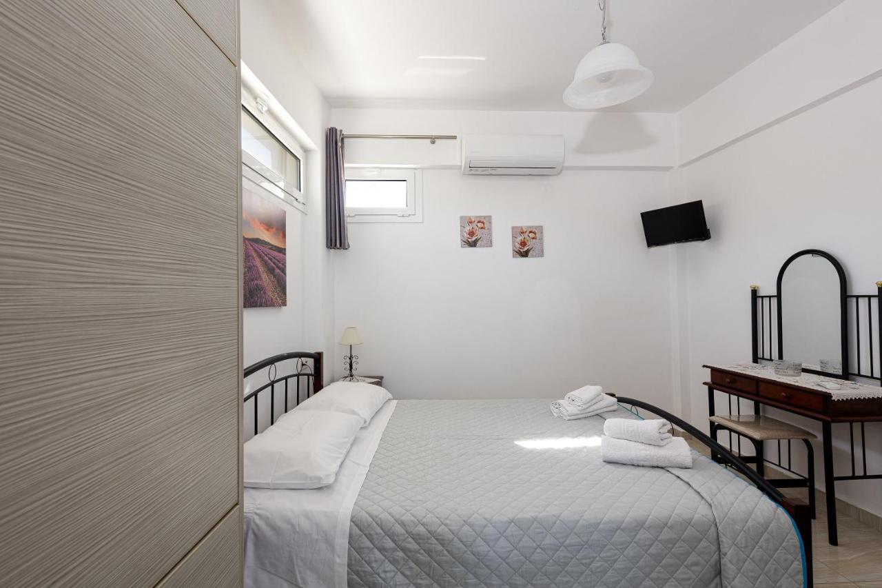 Vourvahis Seaview Apartments Karotí المظهر الخارجي الصورة